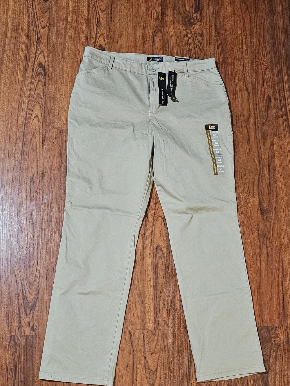 Lee Women's Khaki Straight Fit Chino Pants - 14 Medium